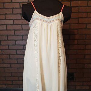 Flying Tomato Spaghetti Strap Cream w/ Lace Dress